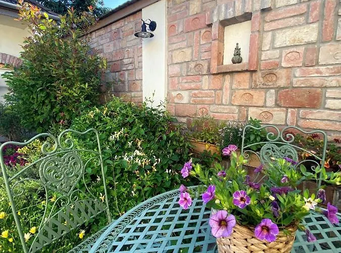 Vatus Apartmanhaz شقة