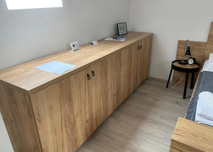 شقة Vatus Apartmanhaz